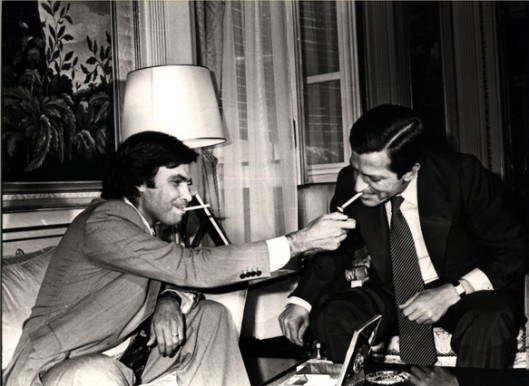Felipe González, lider del PSOE y Adolfo Suárez, presidente del gobierno, en 1977